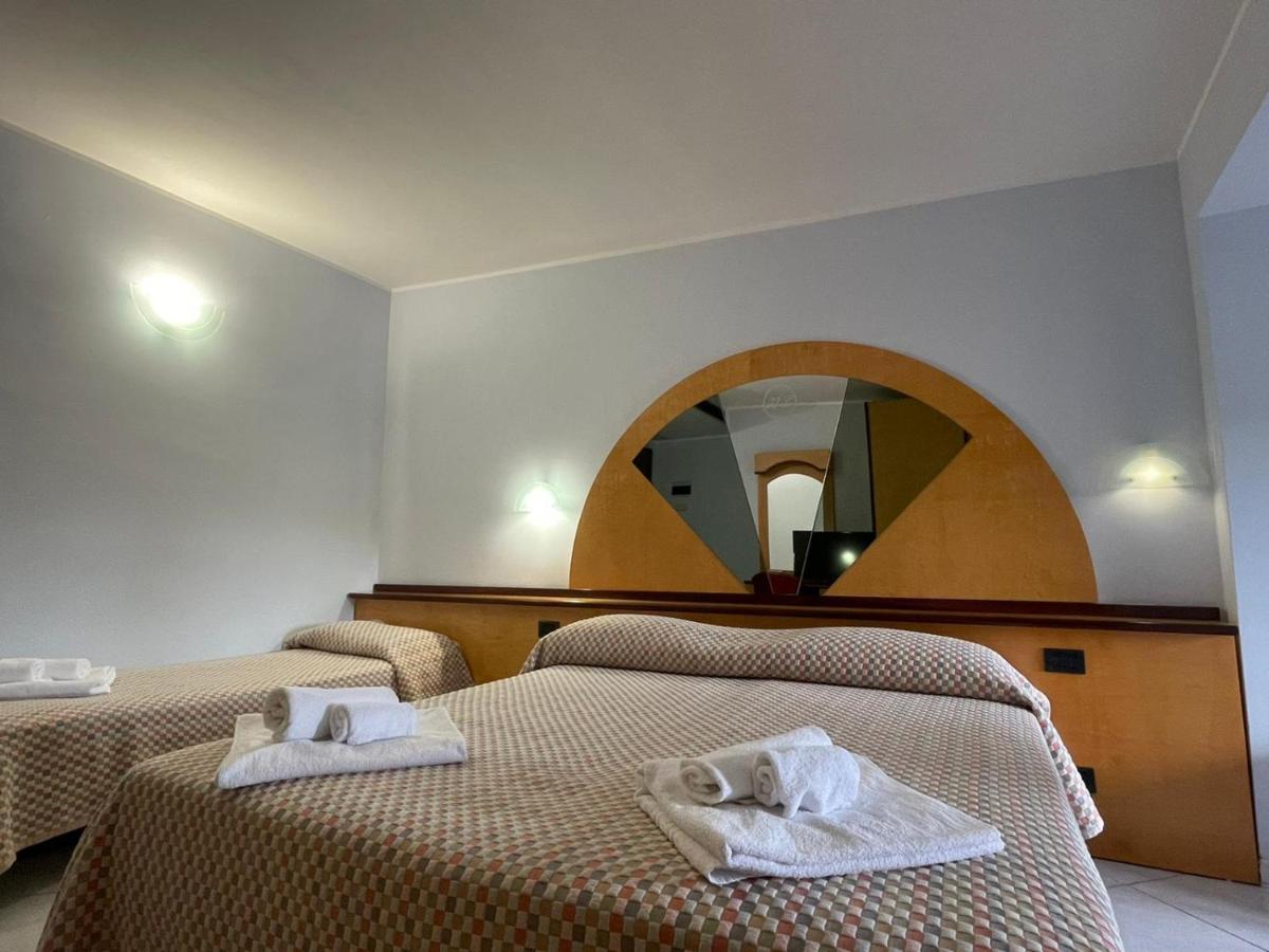 Hotel Solaris Casalbordino Εξωτερικό φωτογραφία